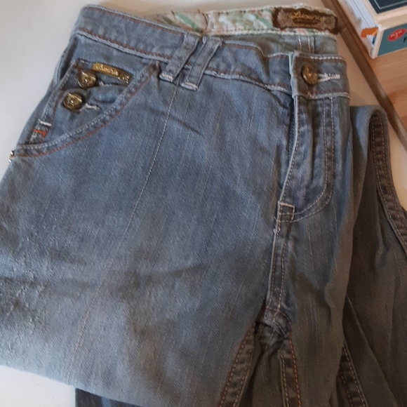 Luxirie Brand Jeans - Picture 2 of 3